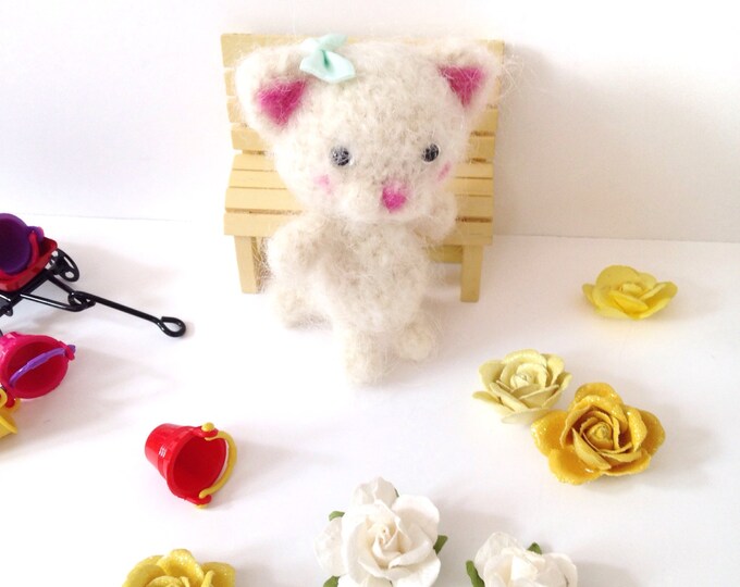 Miniature Cat Crochet Cat Toy Amigurumi Cat Blythe Doll Toy Etsy