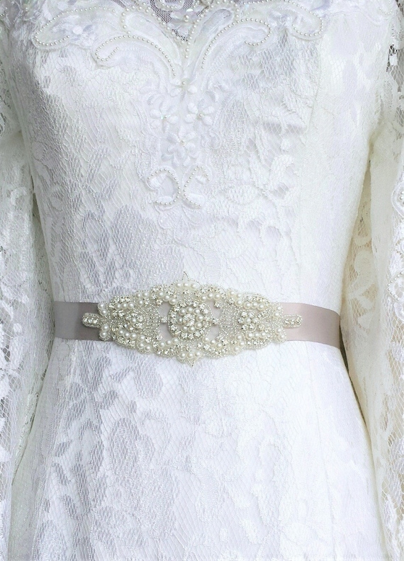 Silver Lace Flowers Appliques Sashes Homecoming Dress Silver Lace Flowers Appliques Sashes Homecoming Dress