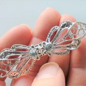 Fibbia con chiusura in argento con strass: chiusura con cintura ad incastro