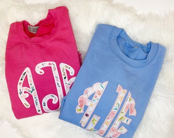 Womens Monogram Sweatshirt, Monogrammed Sweatshirt for Women, Personalized Womens Sweatshirt, Applique Sweatshirt for Women, Custom