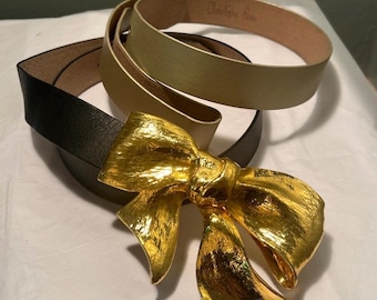 Christopher Ross 1983 Gold Bow Belt Buckle, 2 Christopher Ross Leather Straps Black & Gold Signed Dated RARE