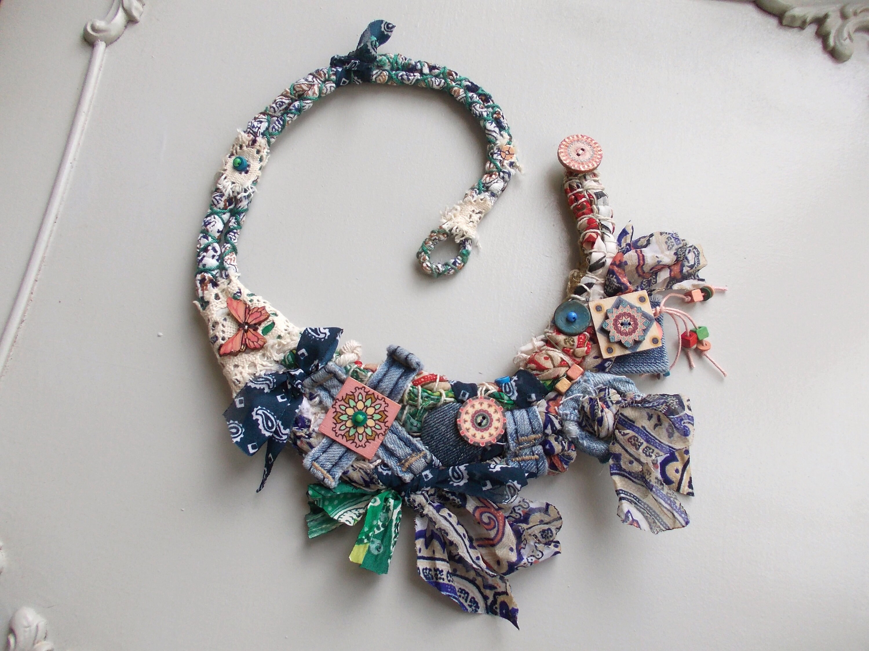 Boho Denim Bib Necklace: Woven Jeans Fabric, Retro Wooden Buttons