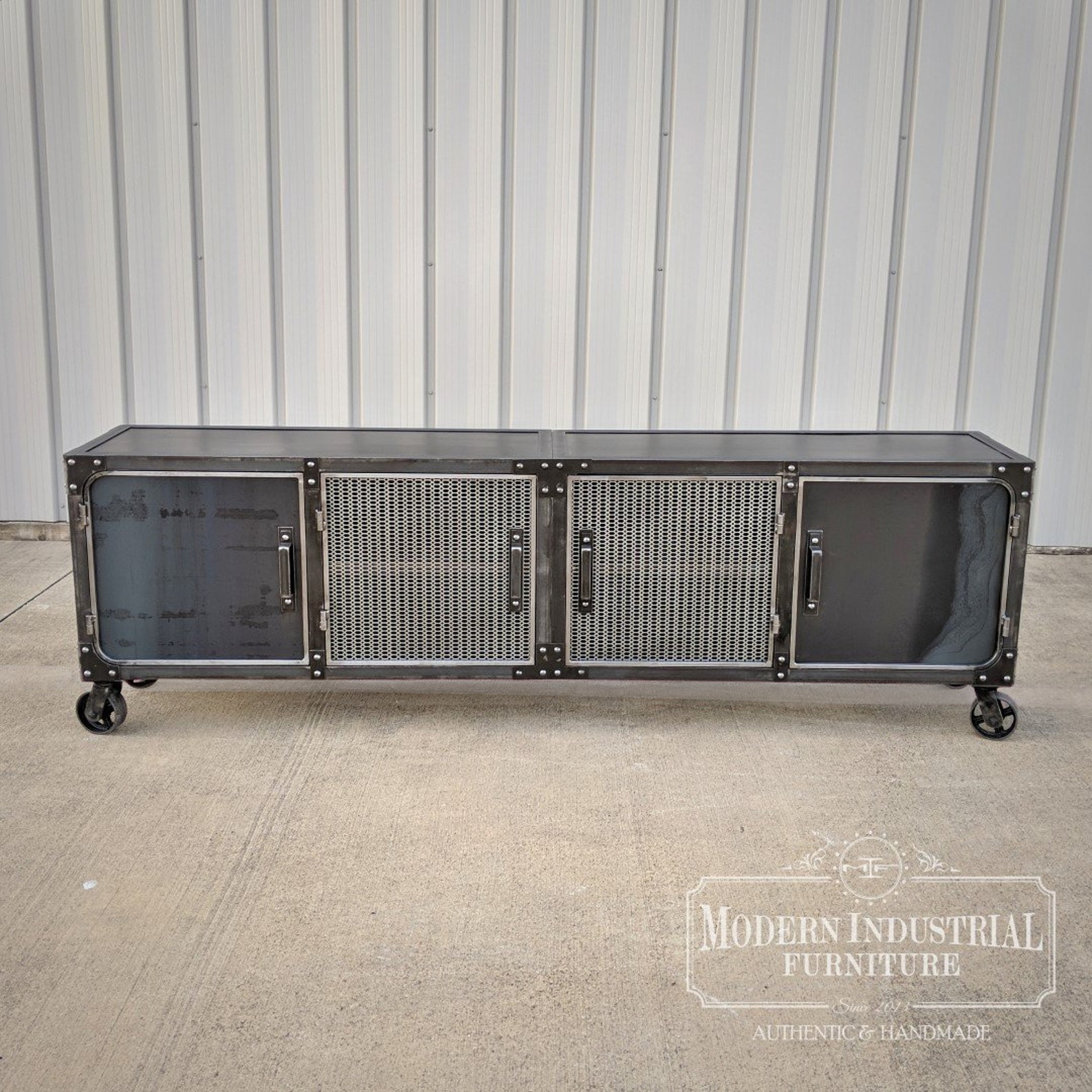 Consola de medios industriales Carnegie de 96 pulgadas de 2 | Etsy