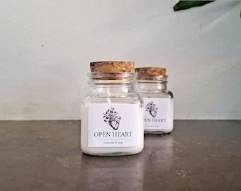 Open Heart Affirmation Candle – Sentenced candle -Honeysuckle and Sweet Orange Essential Oil – Handmade Soy Candle