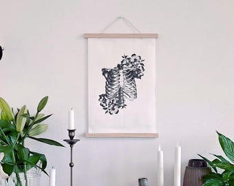 Anatomical Spine Wall hanging - Canvas Poster - Motivational - Art wall - Strong Core - Affirmation Aid - wooden wall hanging - Home Deco