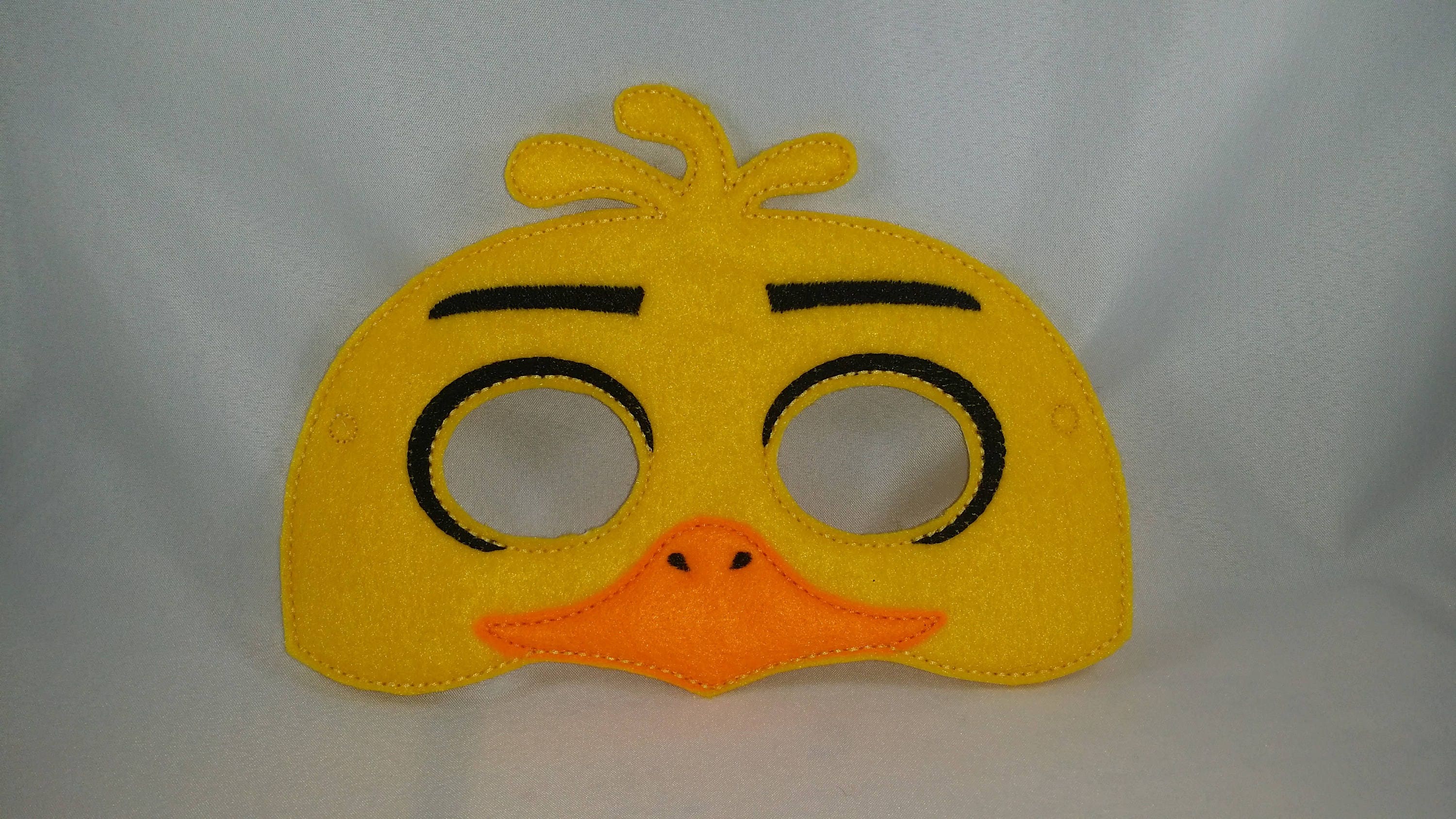Маска цыпленка на голову. FNAF 9 маска солнца. Маска солнца из фнафа 9. Маска солнце. Маска цыпленка из фетра.