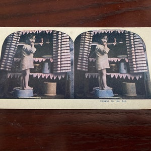 Stereoview caught in the act