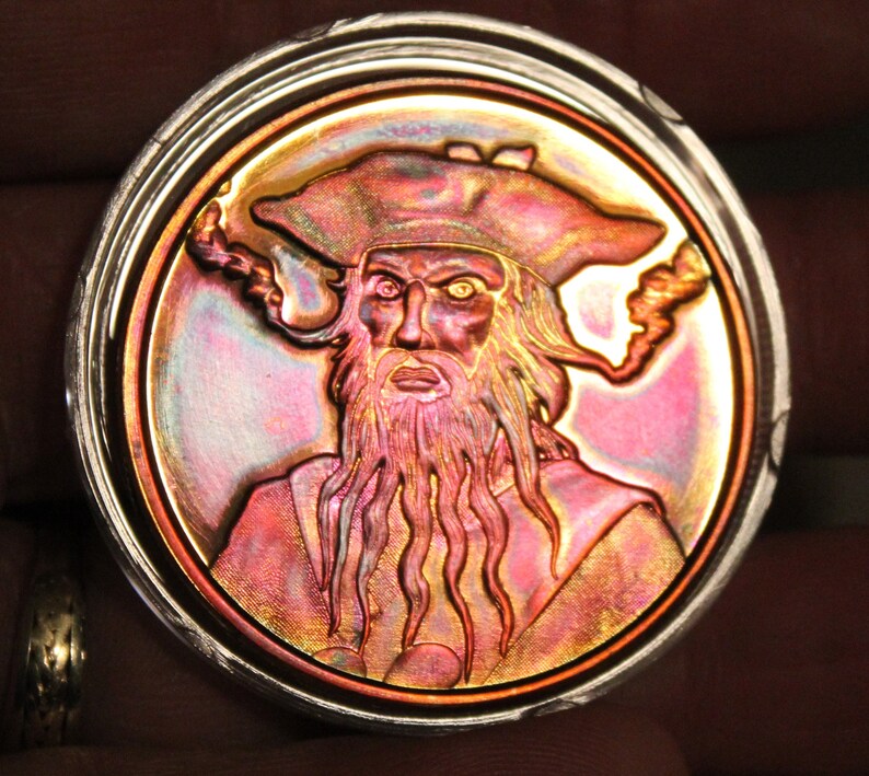 BLACK BEARD 1 OZ COPPER ROUND