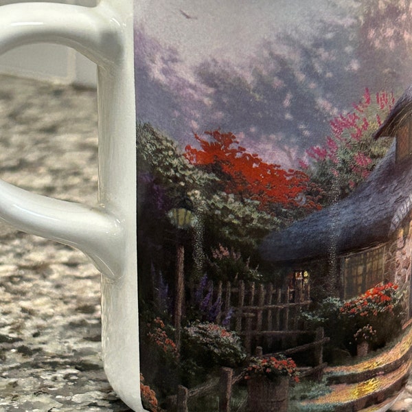 2004 Thomas Kinkade Lilac Cottage 8 Ounce Heat Activated Mug