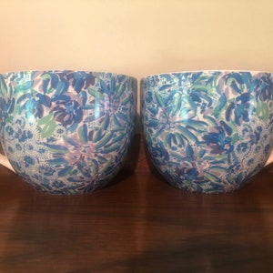 LILLY PULITZER Blue Purple Floral Print 12 Ounce Cup - set of 2