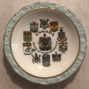 CANADA Coats of Arms & Emblems Souvenir Small Dish Paragon Fine Bone China