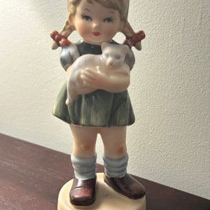 AVON 1973 Young Girl with Cat Bisque Porcelain Figurine Souvenir Collectible
