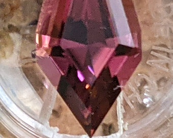 Astonishing 6.51 carat, magenta Rubellite Tourmaline from Brazil!