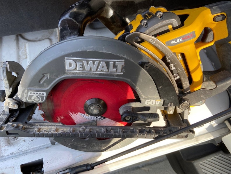 Dewalt Flexvolt DCS577 Saw Dust Port Deflector Cover Block Etsy