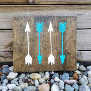 Pijlen teken, houten borden, wit en blauwgroen pijlen, houten pijl teken, Trendy tekenen, tekenen van de kwekerij, Tribal tekenen, pijlen, bos, Home Decor