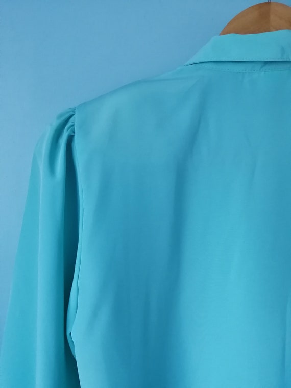 VINTAGE. 1980's aqua blouse with pleat shoulders.… - image 6