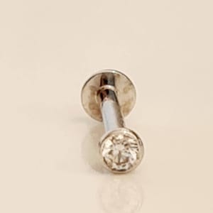 18ct White Gold 0.02ct Diamond Labret Monroe Bar Internally Threaded for face or ears body jewellery made to order Genuine Handmade ear stud