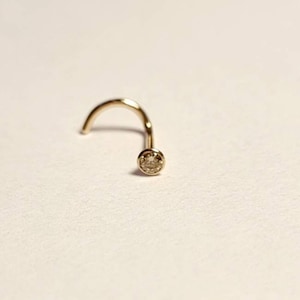 Handmade 0.05ct 18ct Rose gold 0.05ct natural champagne diamond nose stud nose ring nose pin gold body jewellery