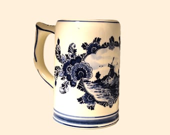 Delftsblauwe bierkan met molens (13 cm) | Delfts aardewerk | Delfts Blauw | Delfts Blauw