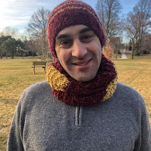 Maroon & Gold Set Infinity Scarf/Hat Set for fans of the Cavaliers, ASU, BC, FSU, U of Minnesota, Washington Football Team, Arizona Coyotes