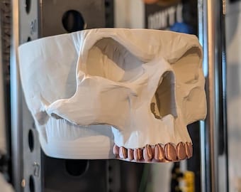 2 color Furious Magnetic Skull Chalk Pot