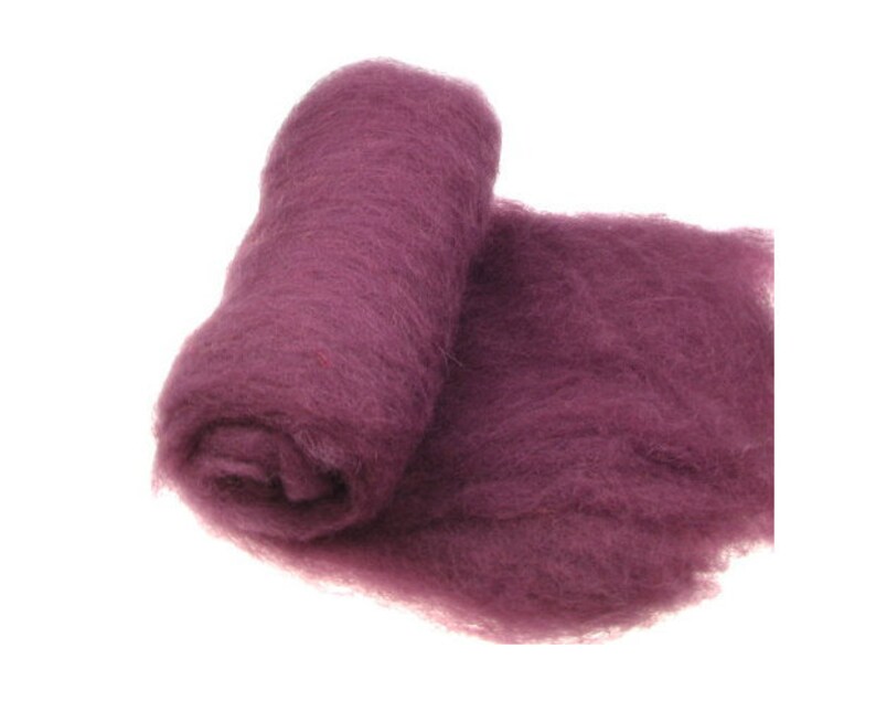 Plum color needle felting wool batting Dyed Carded Wool Purple wool batt Carded Fiber Plum felting batt Newborn photo prop wool fluff layer