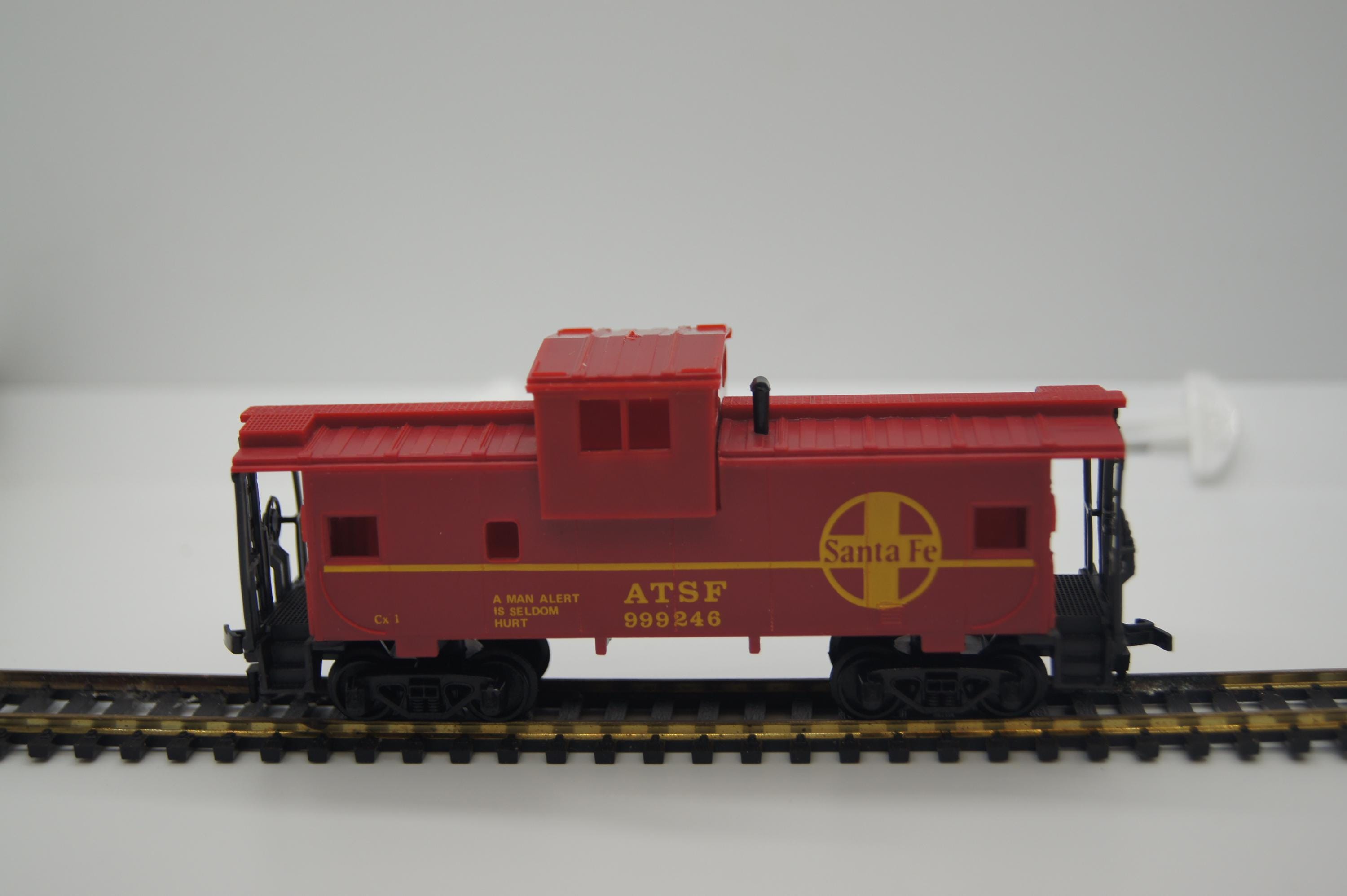 HO Scale Santa Fe Caboose by Model Power #999248/box - Etsy