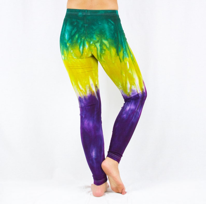 short sleeve button up womens white