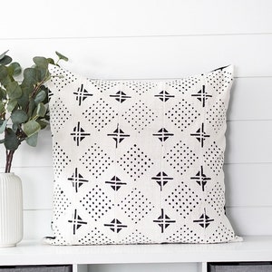 24&quot; MudCloth Pillow Cover, Mudcloth Cushion, African Mudcloth Fabric, Mali Mud Cloth,Decorative Throw Pillow, African Pillow