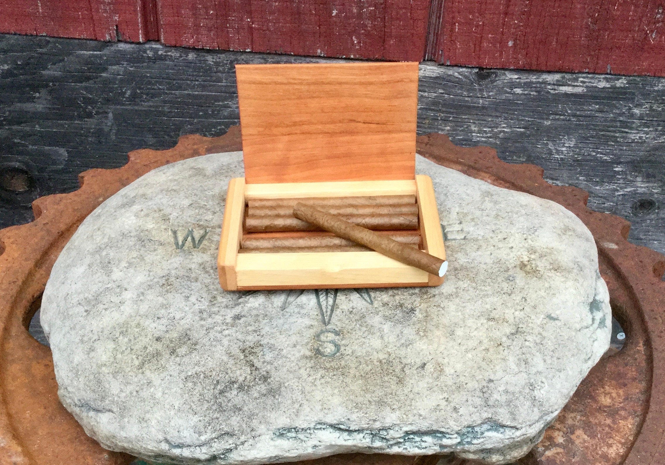 Handmade Hardwood Smokers Box - Cherry and Maple
