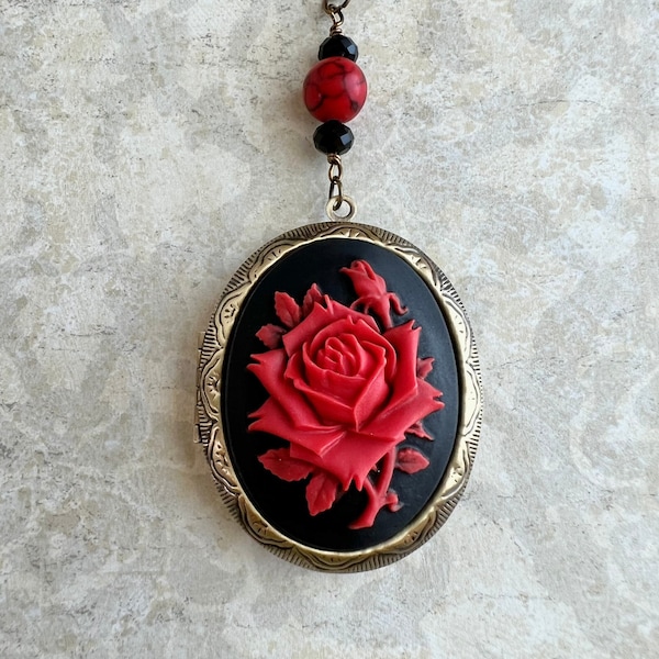 Red Black Rose Victorian Locket Necklace Flower Cameo Vintage Style Locket Victorian Vibe Necklace Gift Victorian Wedding Bridal Gift
