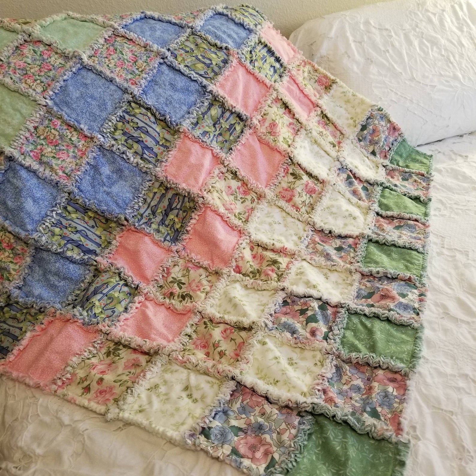 Sweet Floral Print Rag Quilt Shabby Chicness Lap Etsy