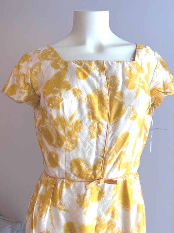 1950s - 60's Yellow Rose Print Dress - image 2