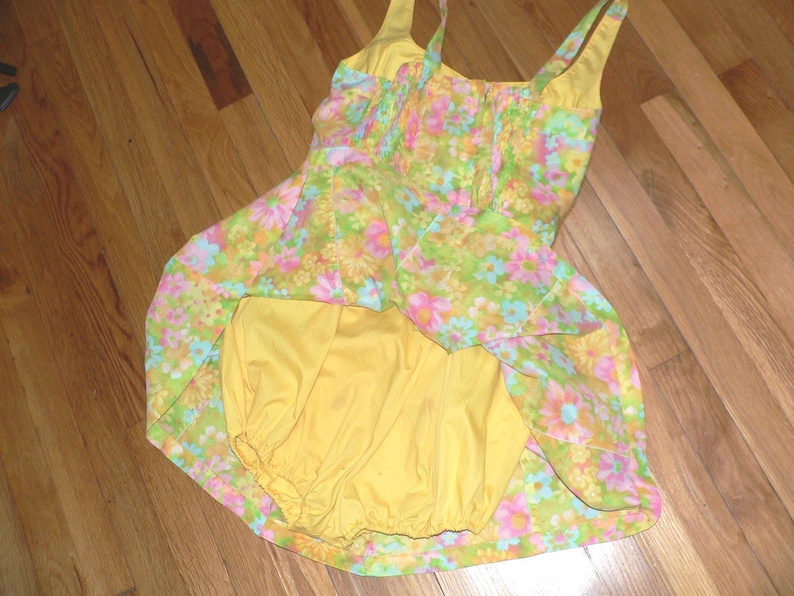 Vintage 1960's Gabar Floral Bathing Suit , Romper , Size 44, New Old Stock image 8