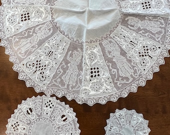 Antique 1920s, Italian Figural Lace 25 PC Luncheon Placemat Set