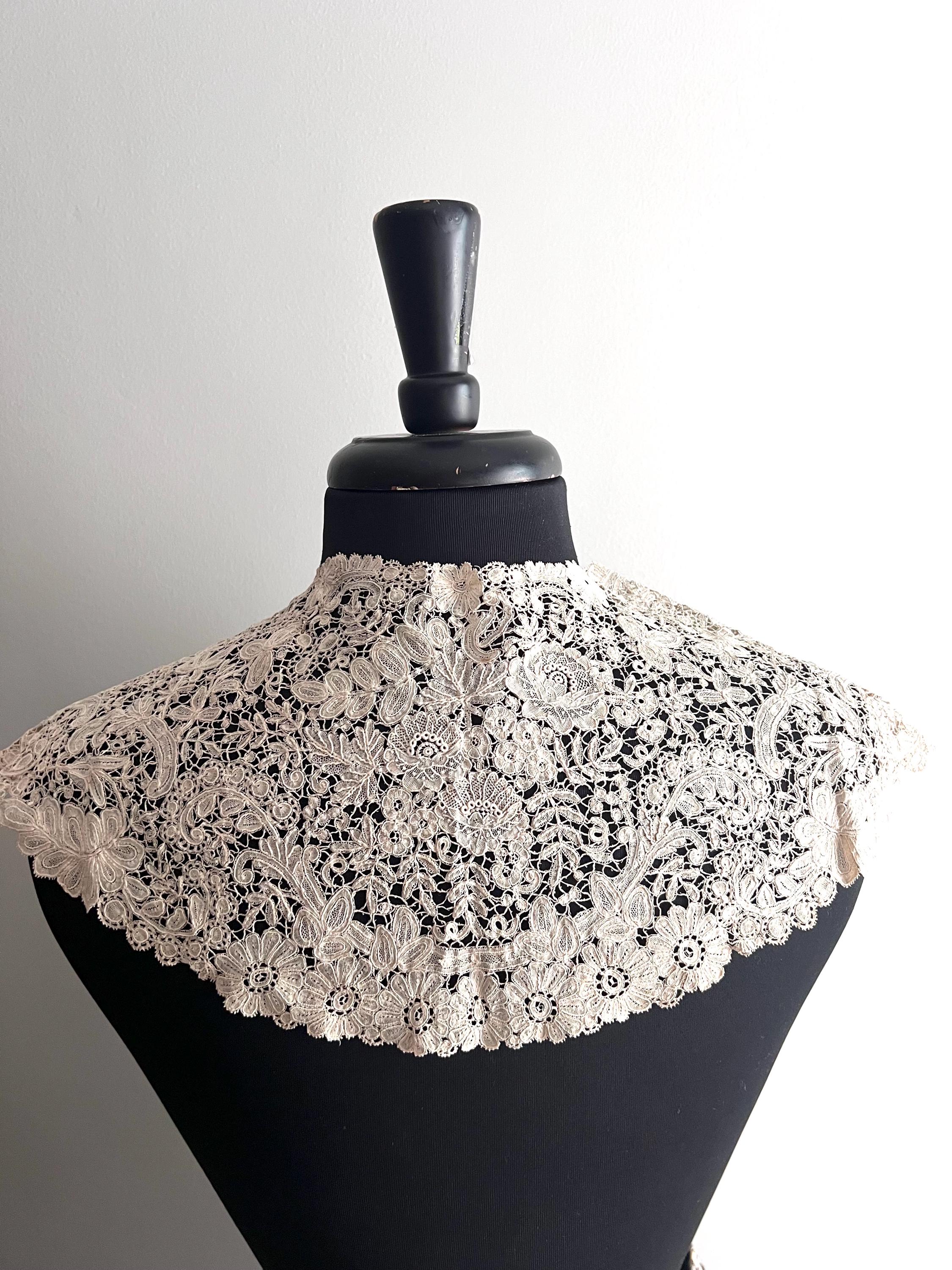 Antique Brussels Duchesse Lace Collar With Point De Gaze Inserts