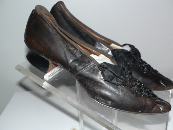 Victorian 1870's Beaded Leather Shoes - image 7
