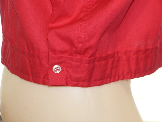 1950s Red Cotton Overblouse with Waist Band, Size… - image 5