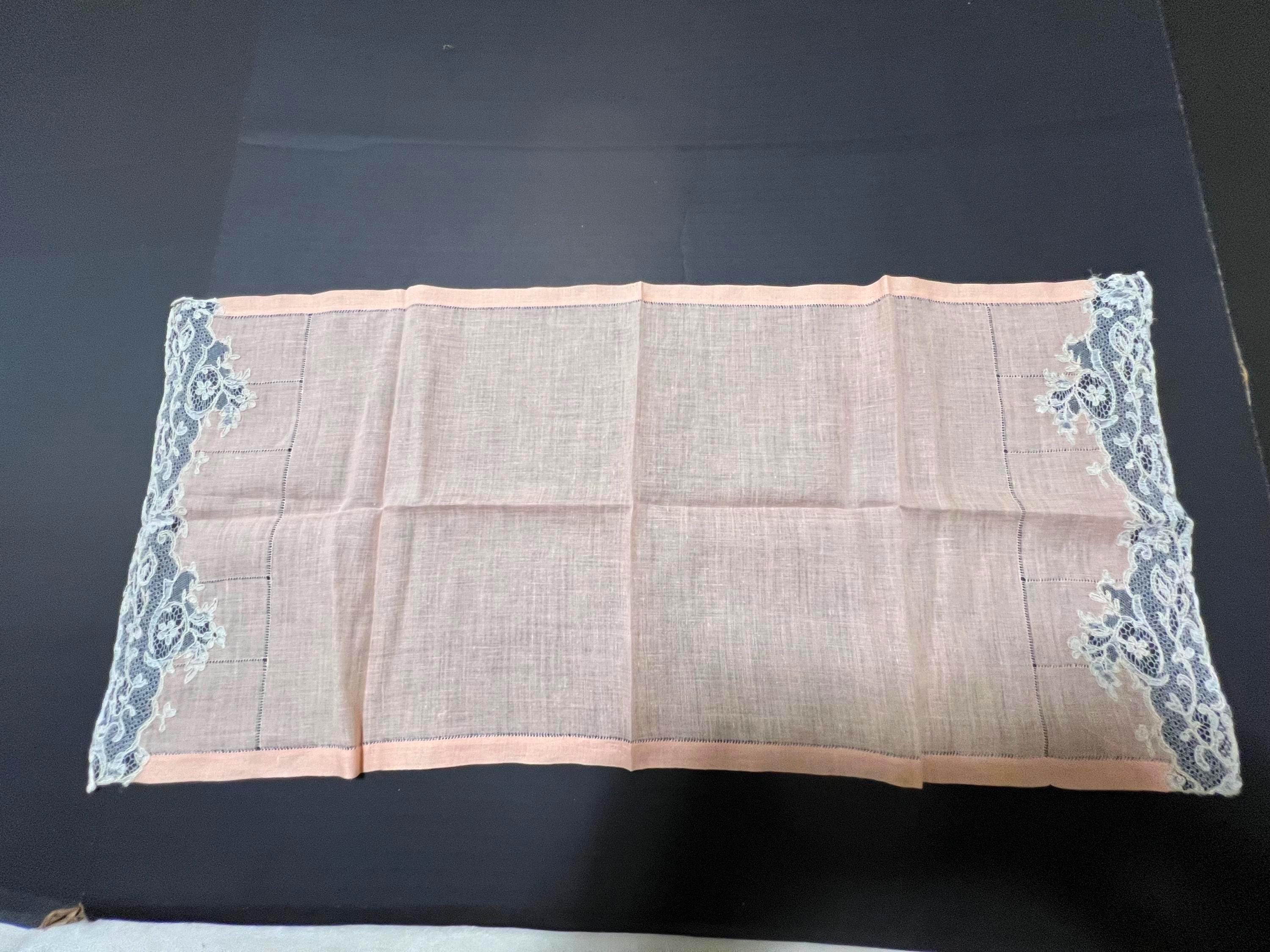 Antique 1930 Peach Fine Line and Bobbin Lace Bureau Scarf or