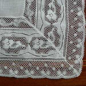 Vintage Französisch weiße Spitze Hanky, Hanie mit Made in France Tag, neu mit Tag Taschentuch, alte Lagerware