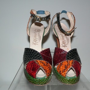 Vintage 1940&#39;s Peep Toe Platform Snakeskin Shoes Kays -Newport , Tri Color Snakeskin Shoes