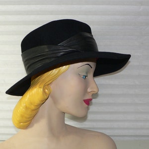 Vintage 1990&#39;s Frank Olive  Ladies Fedora, Black Wool Felt Fedora with Leather Band