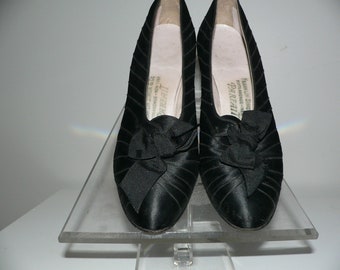 1920's Black Silk Shoes with Bows, Franklin Simon 5th Ave NY , Size 6