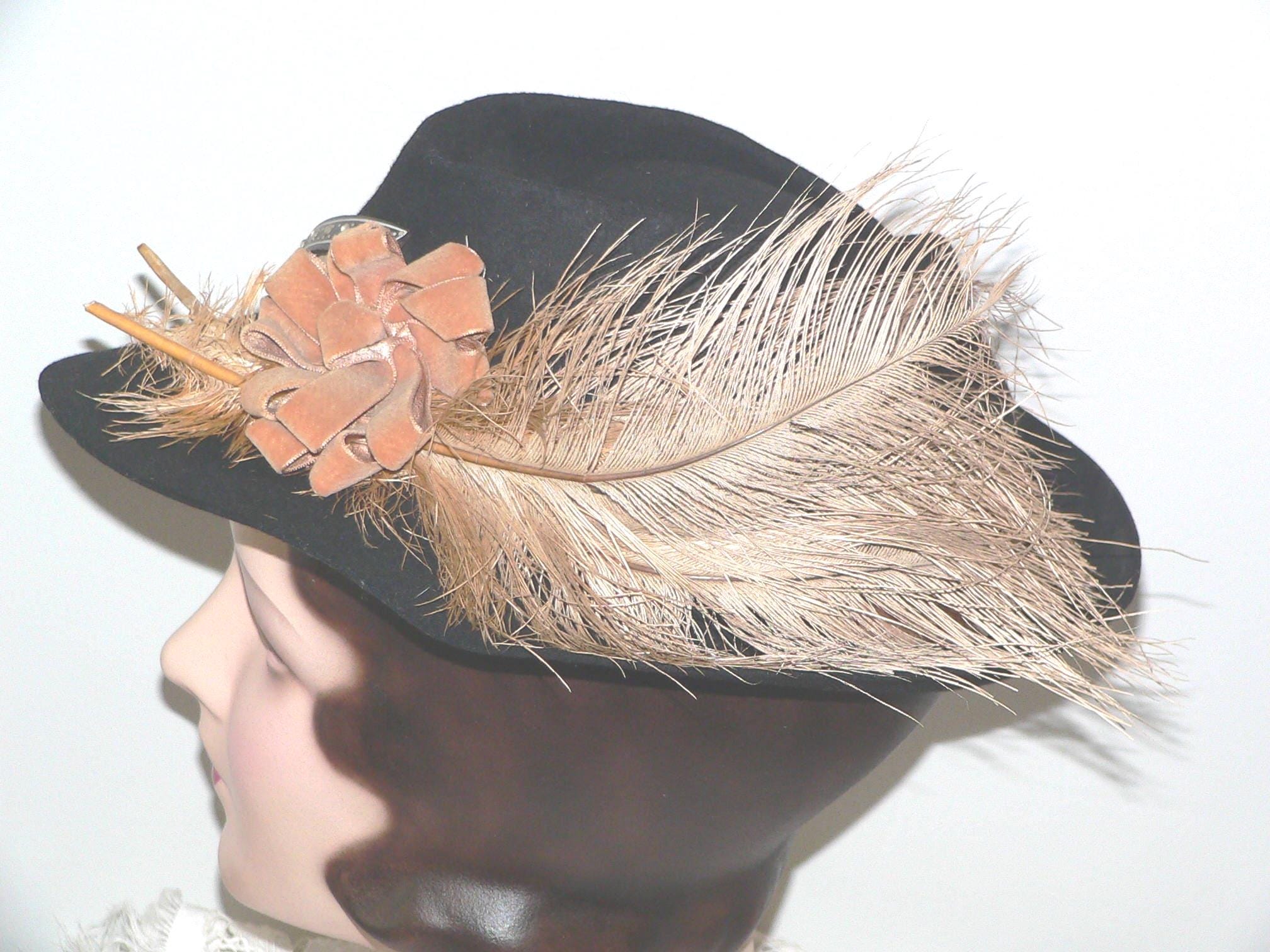 1930s- 40s Slouch Fedora Hat Brown Felt With Tan Velvet and 