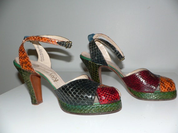 Vintage 1940's Peep Toe Platform Snakeskin Shoes … - image 4