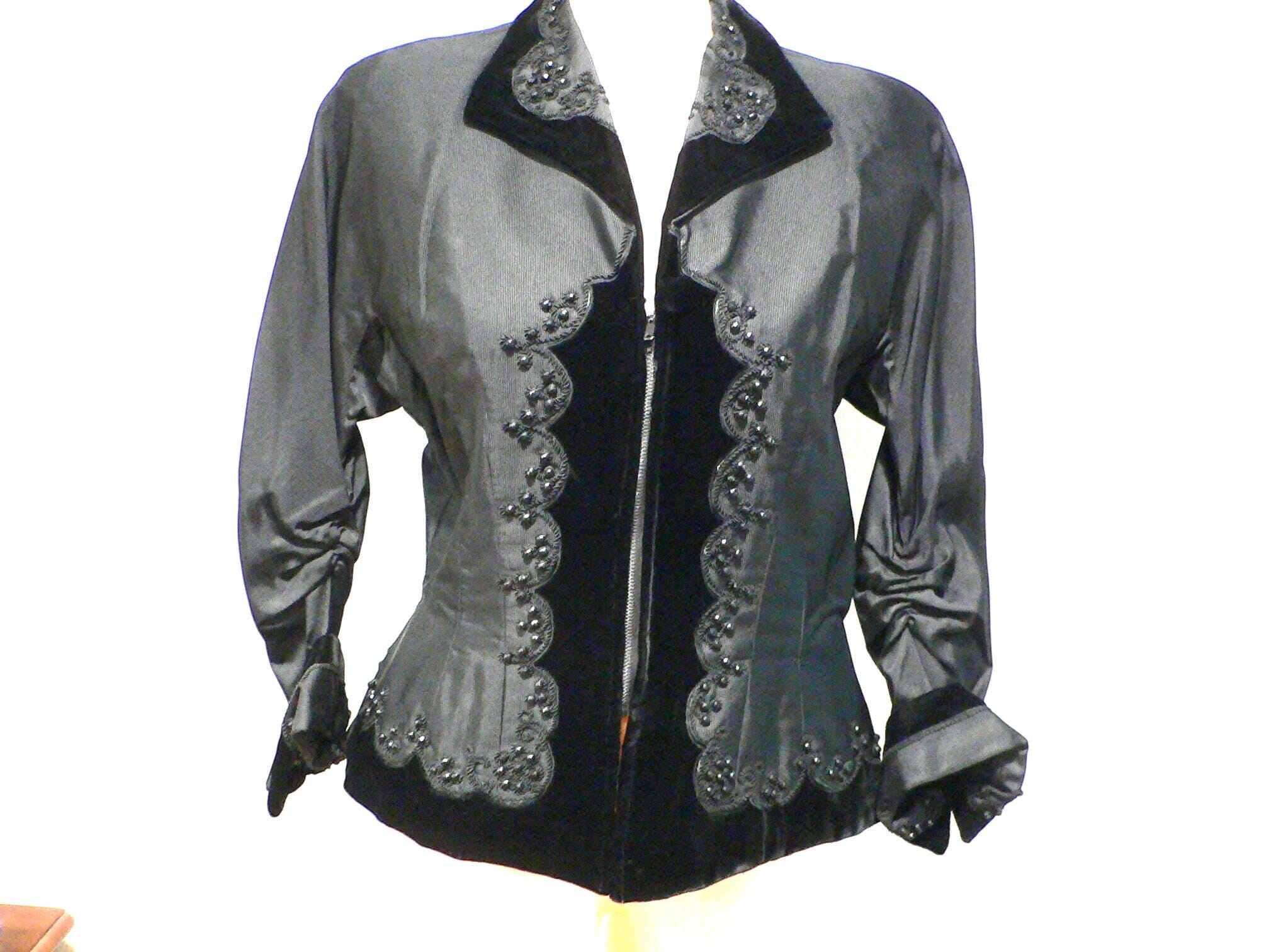 Gorgeous 1940s - 1950s Vintage  Black Faille Blazer Top with Velvet and Beading, by Bernetti