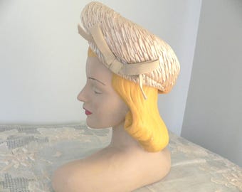 1960's Cream Raffia Straw Hat by Michelle