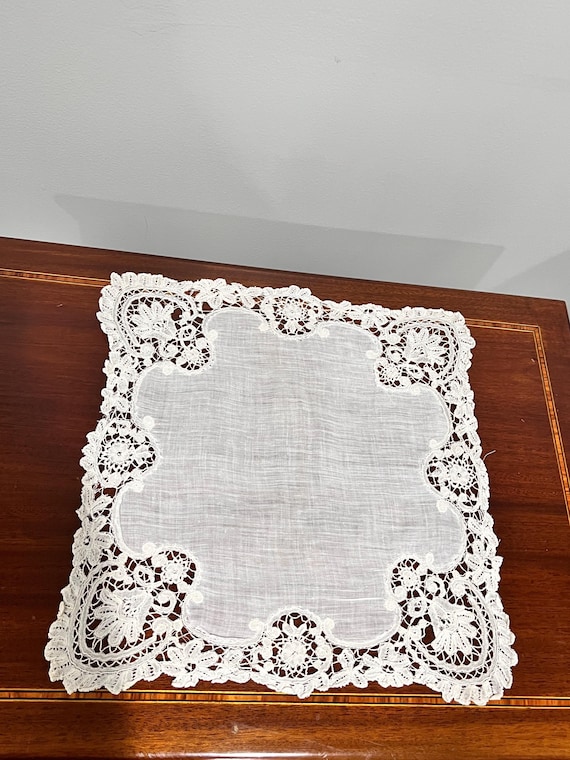 Antique Brussels Lace Hankie, Wedding Hankie with Brussels Lace