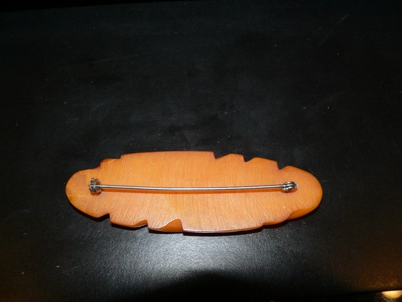 Vintage Carved Amber Butterscotch Bakelite Pin - image 5