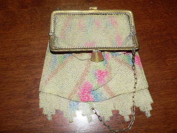 Antique 1910 - 20's Fine Painted Mesh Purse, Made… - image 3